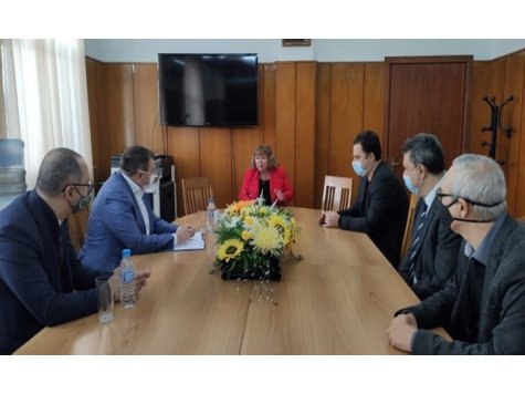 Народни представители от Великотърновския избирателен район посетиха Свищовската академия